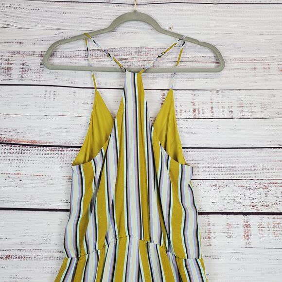 ASTR the Label V-Neck Wrap Top Jumpsuit S Moss Green Sleeveless Wrap Beach NWT - Picture 10 of 15